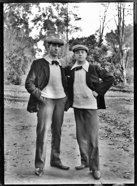 Two men in the Botanic Gardens, 1900