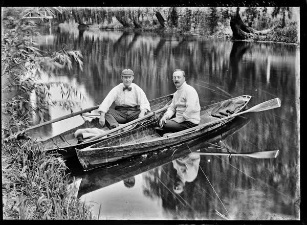 Mr. Mitchell and Mr. Lauri, December 1902, 1902