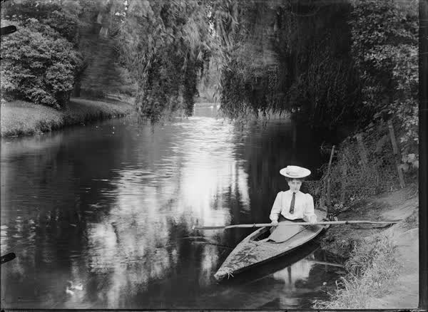 Woman in a canoe on the Avon River, 1900