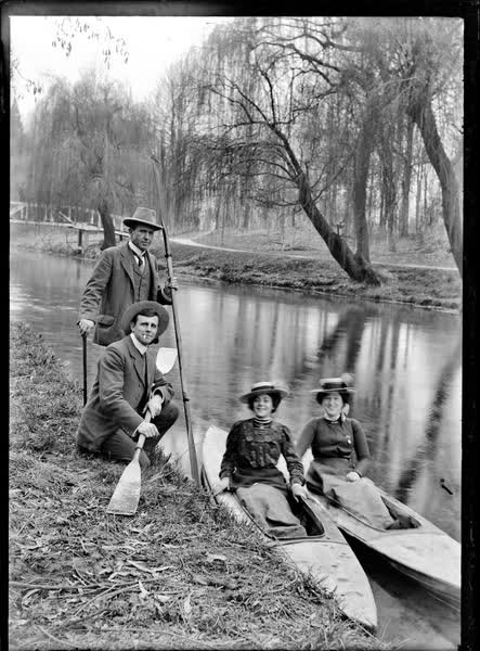 Two women in canoes on the Avon River, 1900