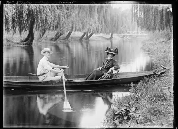 Mr. Steele and Miss Stewart, Musgrove's Dramatic Company, 1900