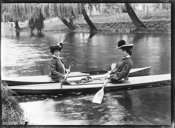 Two women in canoes on the Avon River, 1900