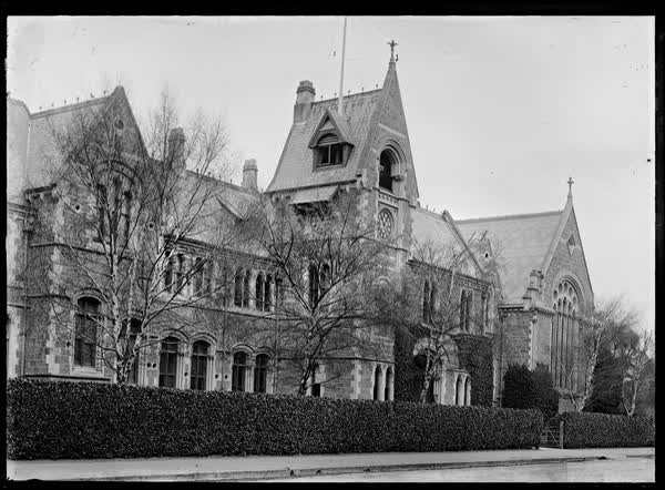 Canterbury College, Clock tower and Great Hall, 1901