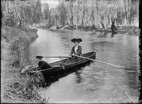 Bessie White, Stephenson Company, November 1904, 1904