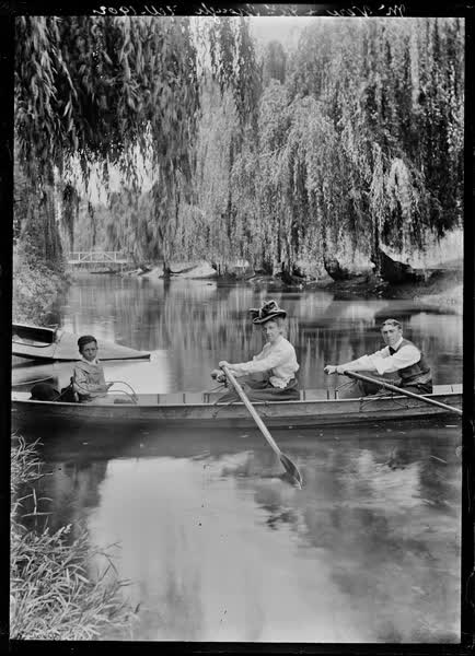 Mr. Vere and Mrs. Brough, February 1902, 1902