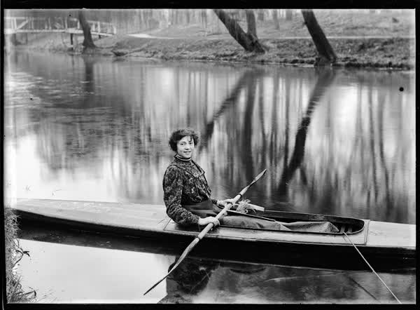 Woman in a canoe on the Avon River, 1900
