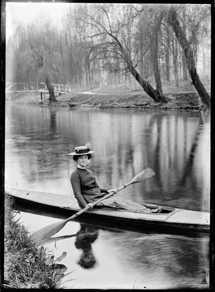 Woman in a canoe on the Avon River, 1900