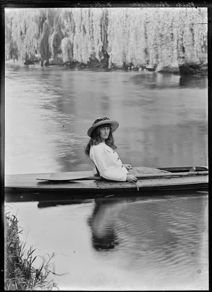 Miss Sinclair, February 1903, 1903