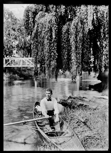 Man in a rowboat on the Avon River, 1900