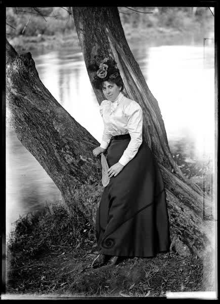 Mrs. Norman, 1900