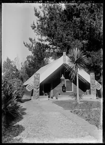 Dining Room, The Spa, Lake Taupō, May 1902, 1902