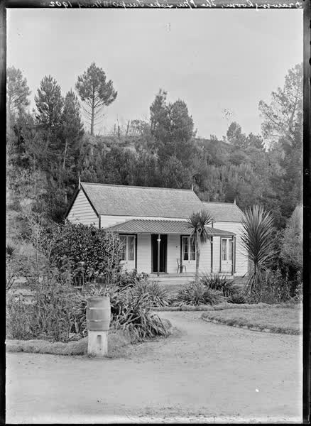 Drawing Room, The Spa, Lake Taupō, May 1902, 1902