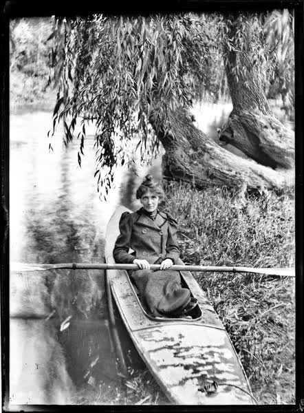 Woman in a canoe on the Avon River, 1900