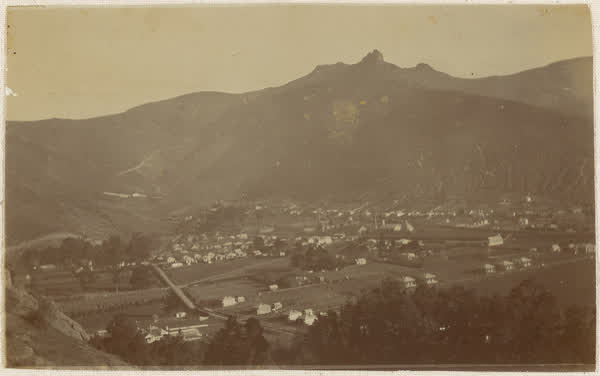 Heathcote Valley and Castle Rock, 1918