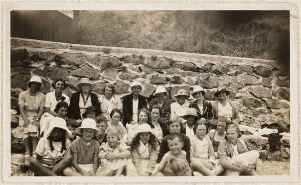 Methodist Ladies Guild Picnic, Corsair Bay, 1934