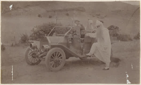 Father Christmas at Heathcote School getting into motor car, 1910