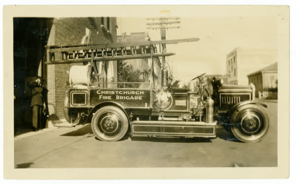 Christchurch Fire Brigade fire engine, 1926