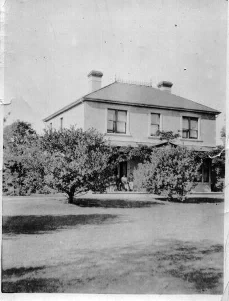Elvaston on Colombo Street, 1900