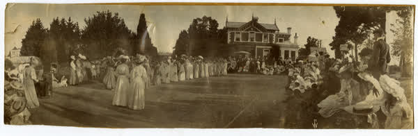 Garden party at The Pines, 1906