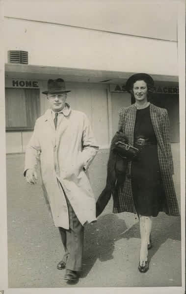 Man and woman, 1940