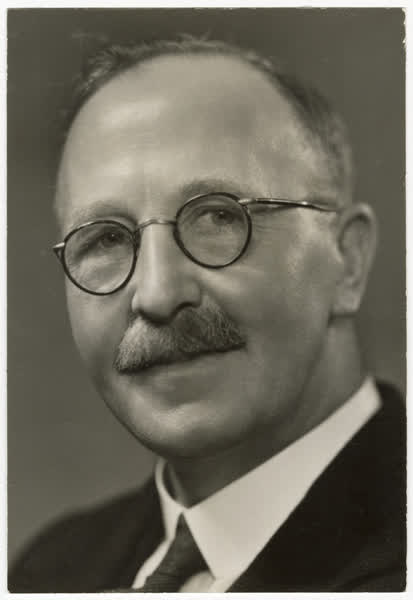 F.G. Thomas, 1938