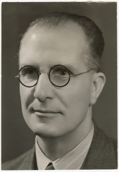 T. Nuttall, 1938