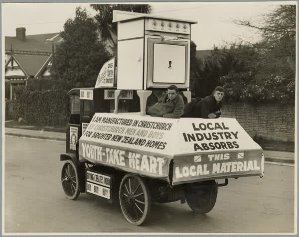 Youth Week 1932 electric truck, 1932