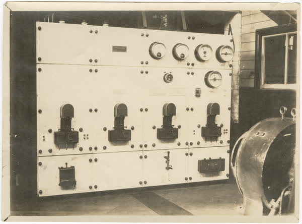 Syne condenser panel, 1926