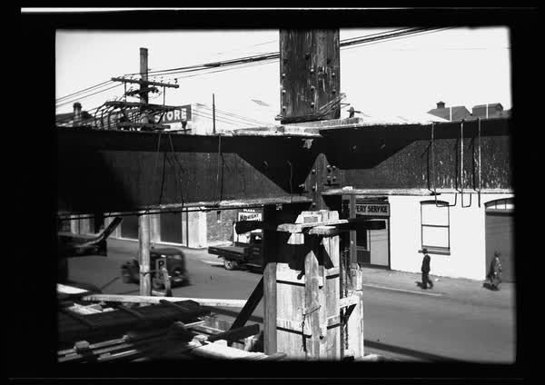 Manchester Street seen through girders, 1938