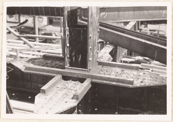 Column and girders on MED building, 1938