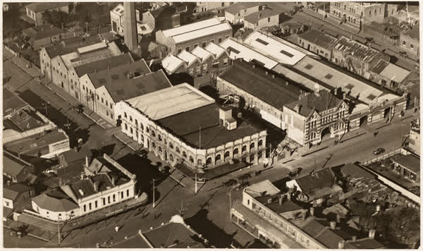 Aerial view of Manchester and Armagh streets, 1929