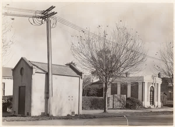 Old and new substations on Linwood Avenue, 1935