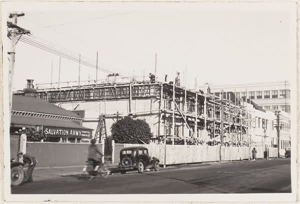Samaritan Office and extension to MED building, 1933