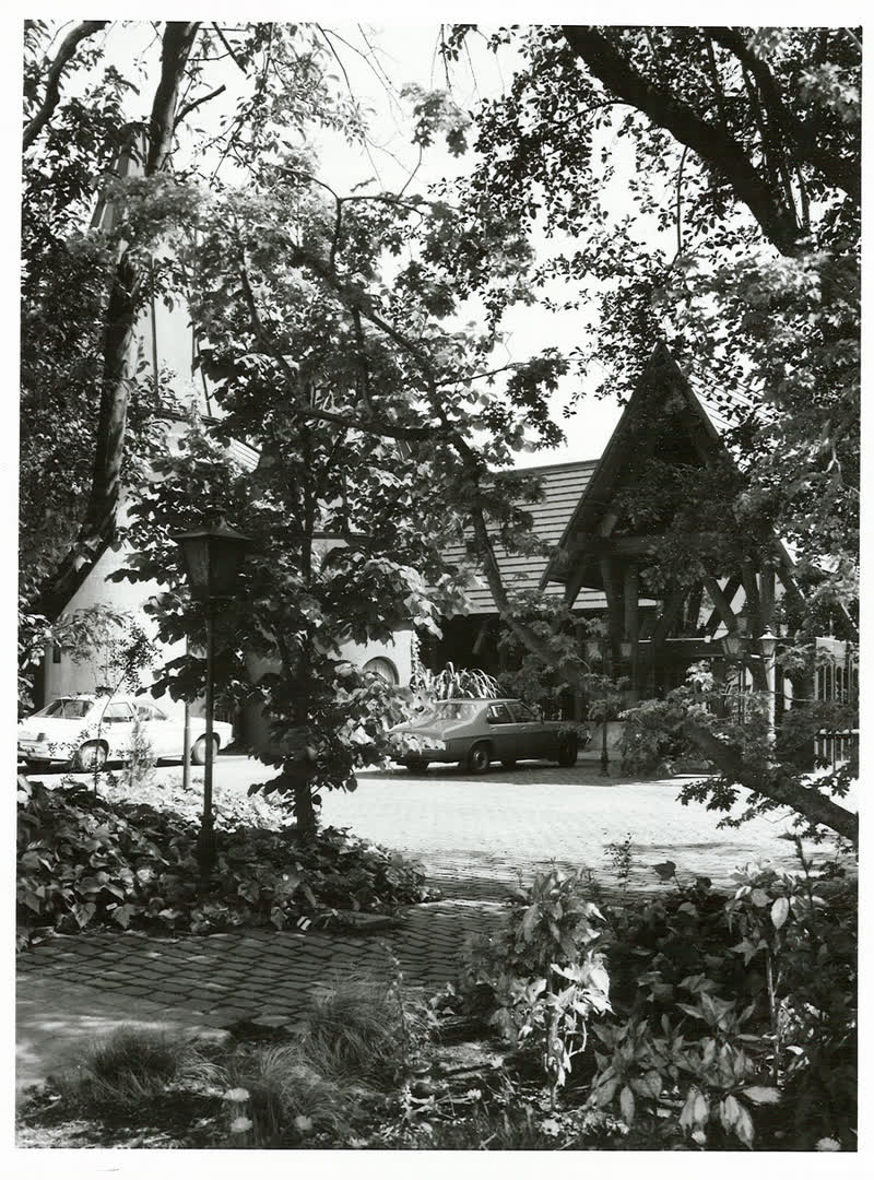 Hotels and Motels, South Island - Christchurch, 1982