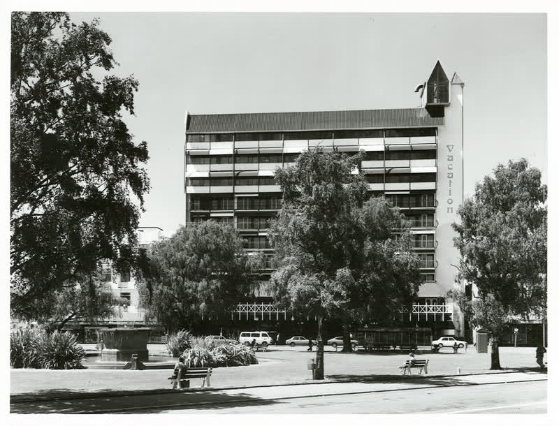 Hotels and Motels, South Island - Christchurch, 1982