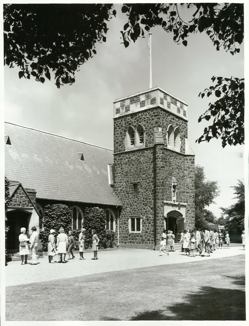 Churches, 1976