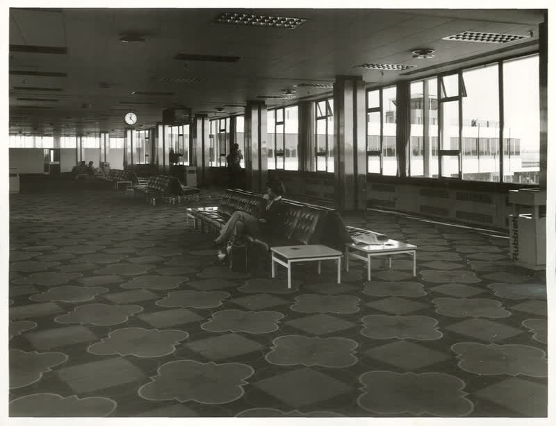 Transport - Air - Aerodromes, 1976