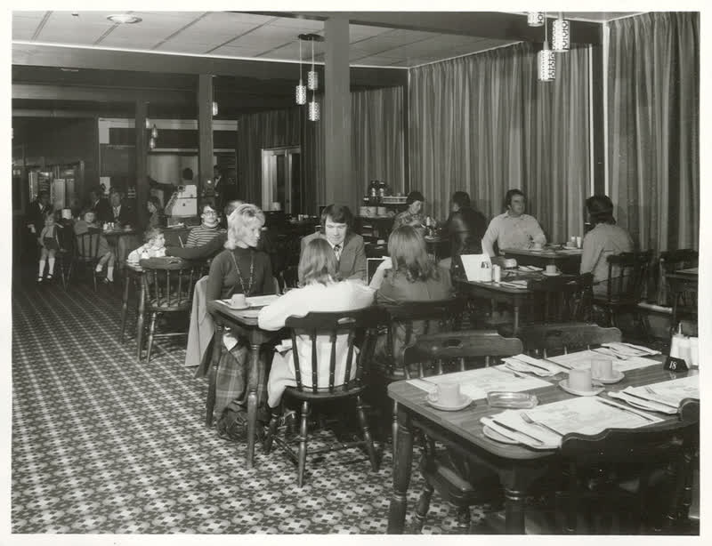 Hotels - South Island, 1976