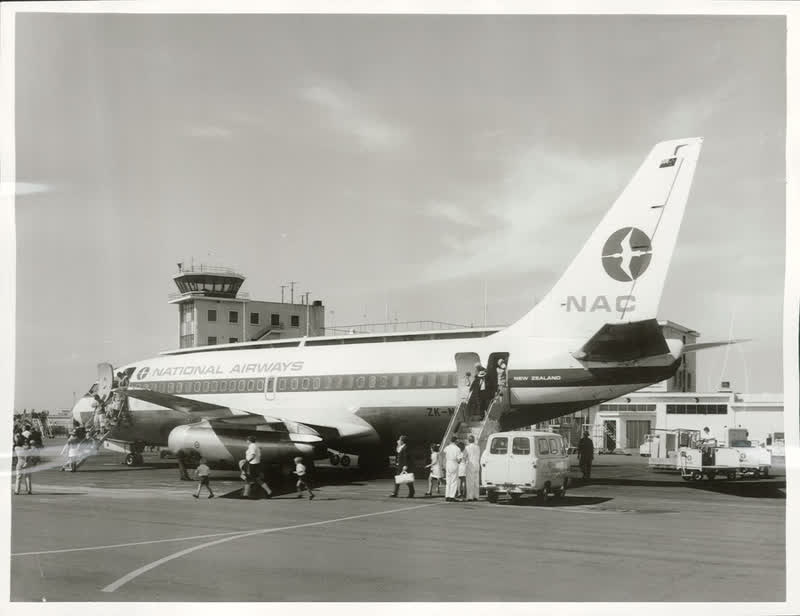Transport - Air - Passenger, 1972