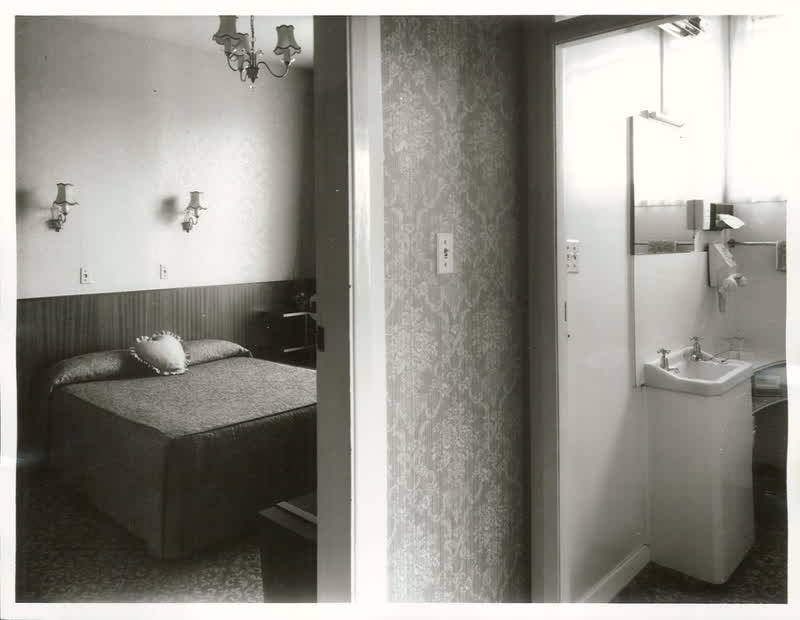 Hotels - South Island, 1976
