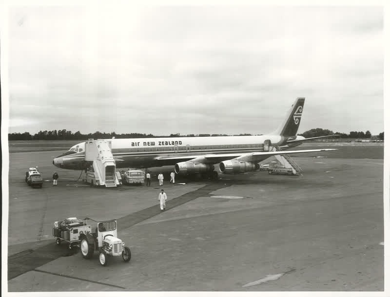Christchurch International Airport, 1974