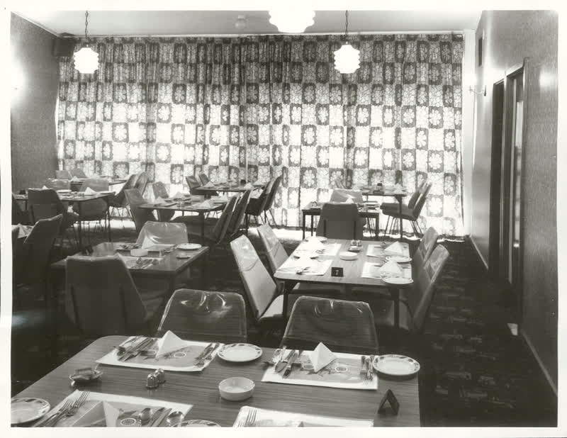Hotels - South Island, 1976