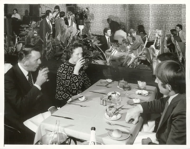 Hotels - South Island, 1976