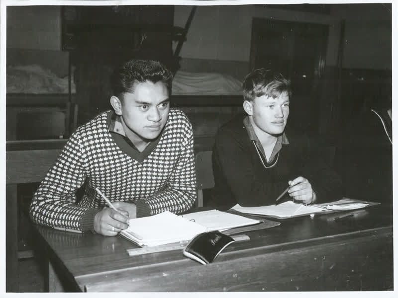 Maoris - Industry, 1966