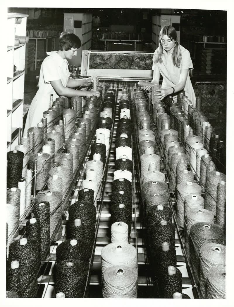 Carpets, 1977