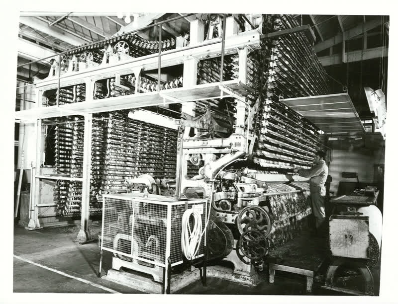 Carpets, 1977