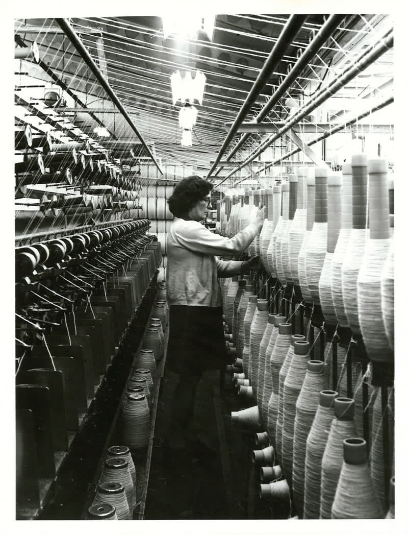 Carpets, 1977