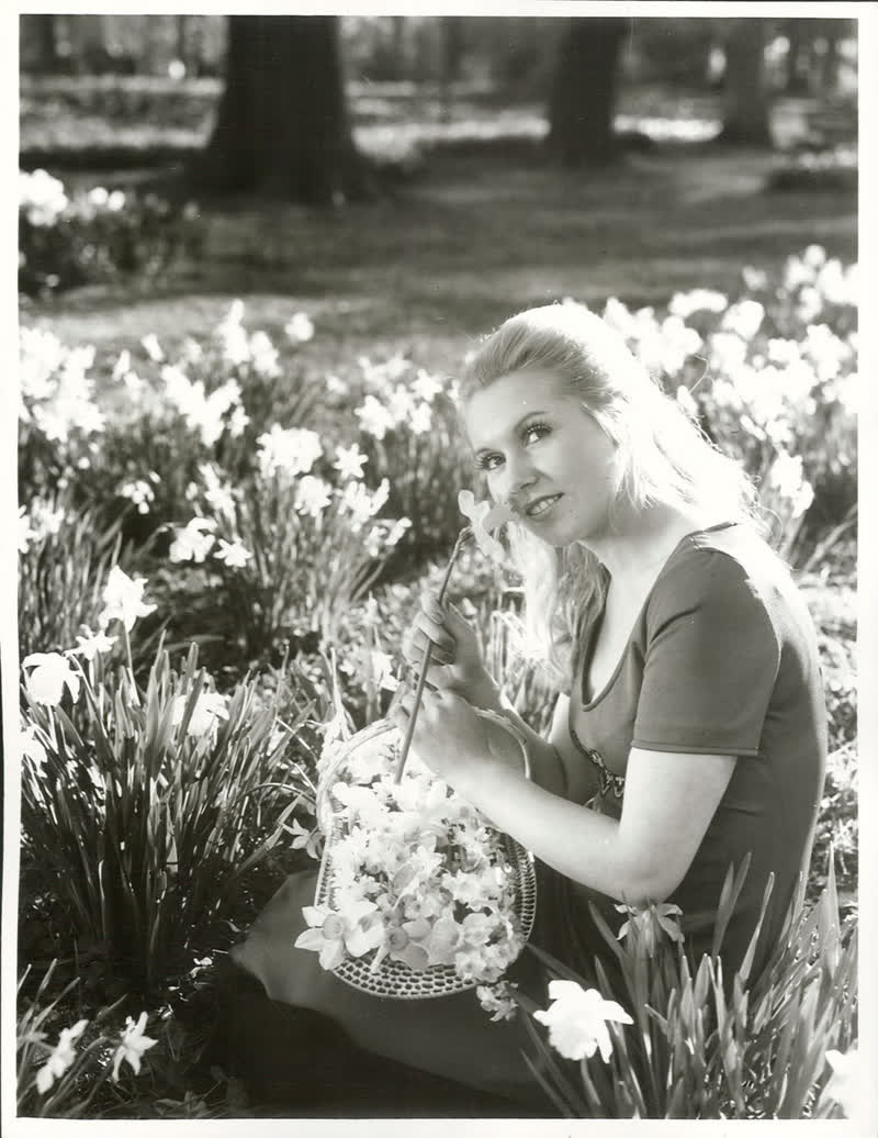 Government Service - Tourist and Publicity Department - N.P.S. [National Publicity Studios] - Models, 1972