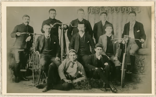 Members of the “Tourists” club with bicycles, 1890