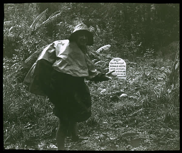 Tramper near a grave, 1950